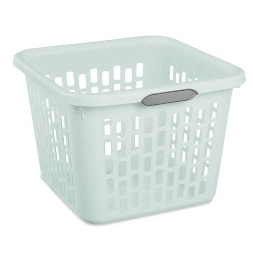 Sterilite 1.5-Bushel Laundry Basket